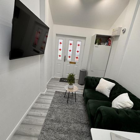 The Garage Guest House Birmingham Exterior foto